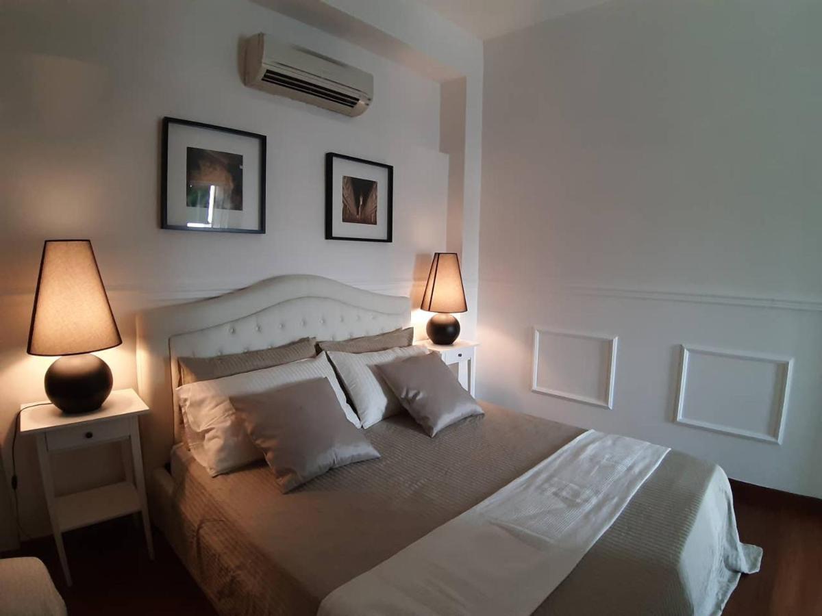 Hs4U Duomo View Art & Design Apartment Close To Central Train Station Florenţa Exterior foto